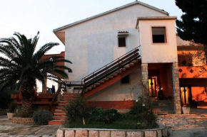 Apartment Novalja 13200a